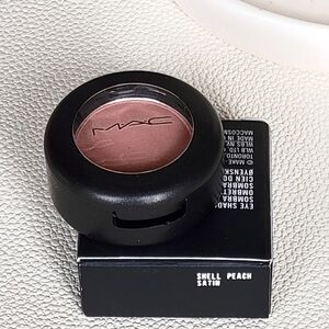 MAC Cosmetics SHELL PEACH satin eyeshadow